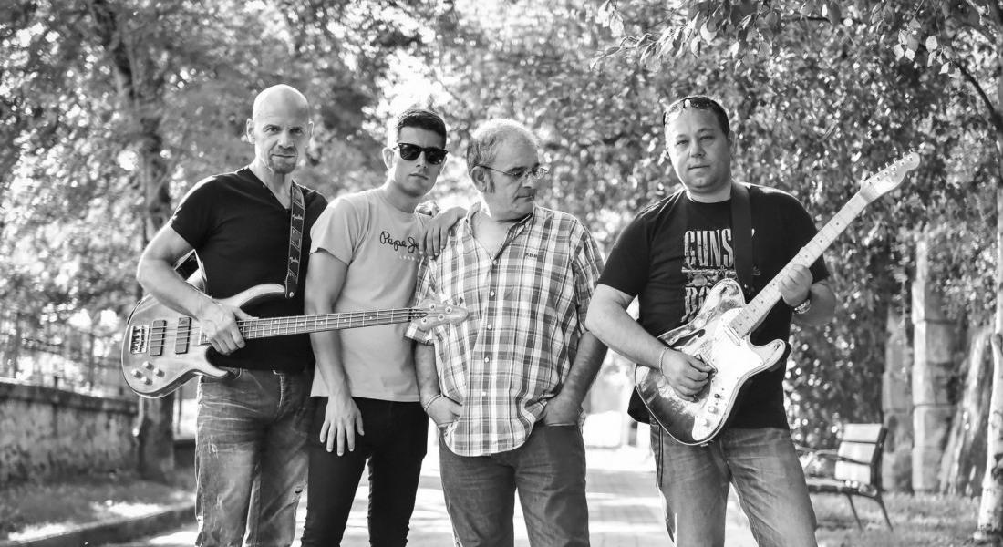 Grupo de música versos perdidos